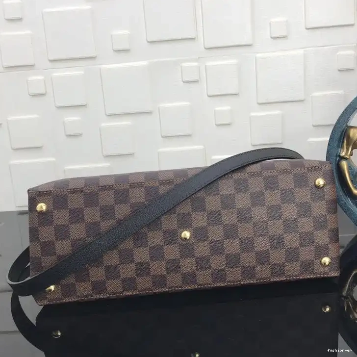 Fashionrepsfam ru Bags LV 1906BL0064 0702